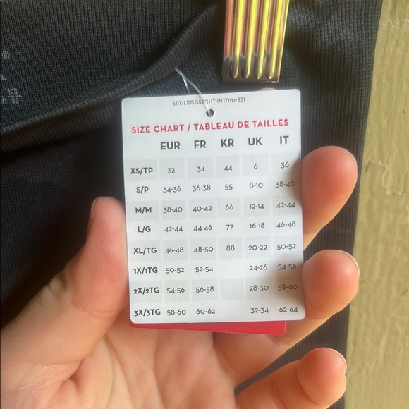 SPANX Ecocare Seamless Leggings Black Camo - Picture 6 of 7